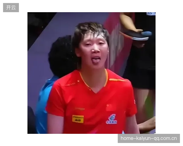 王曼昱4-0复仇佐藤瞳！卫冕大满贯，双冠王太燃了——从“黑马”到“传奇”的逆袭之旅